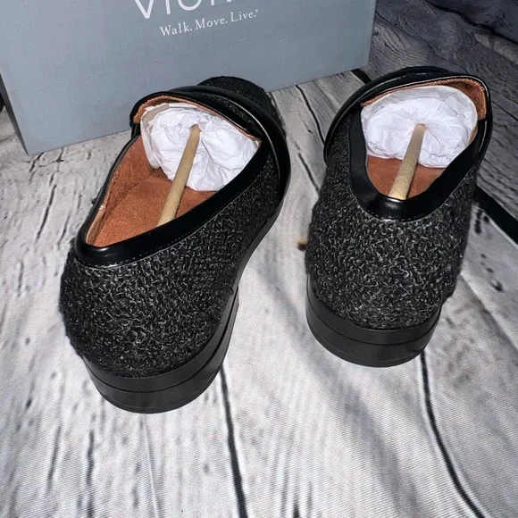 Vionic Womens Mylene Boucle Slip On Loafers - Picture 7 of 8